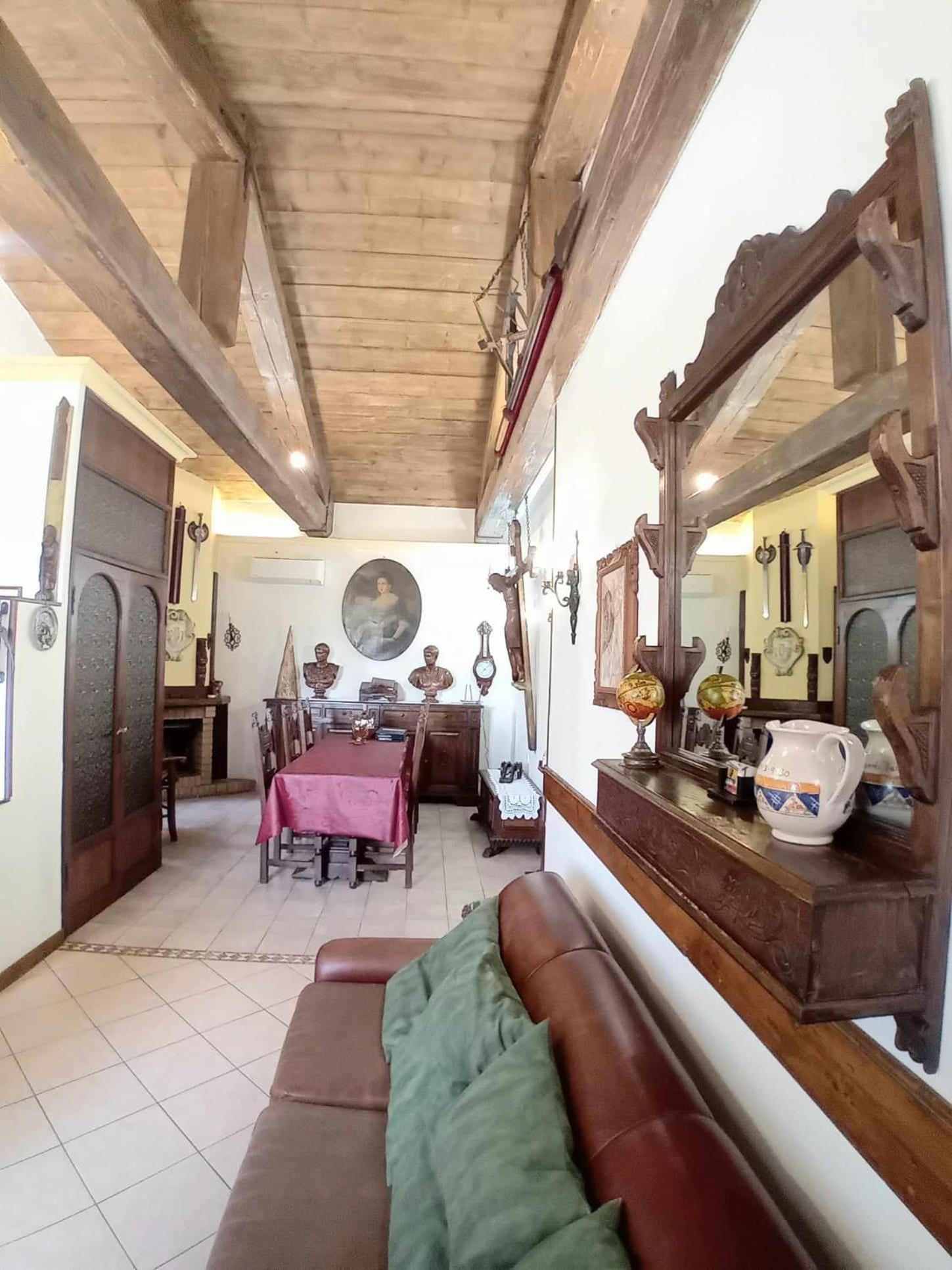 Casa Serafina Trilocale Con Arredi D'Arte E Parcheggio Privato Орвието Екстериор снимка
