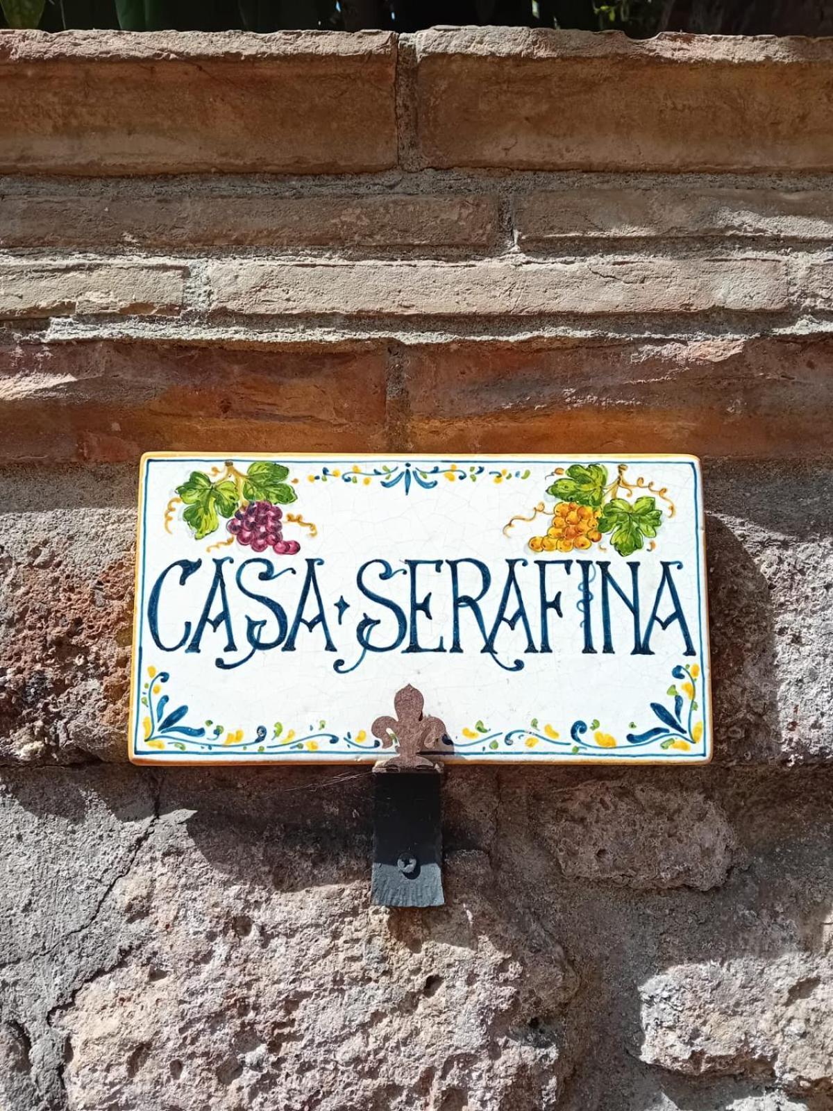 Casa Serafina Trilocale Con Arredi D'Arte E Parcheggio Privato Орвието Екстериор снимка